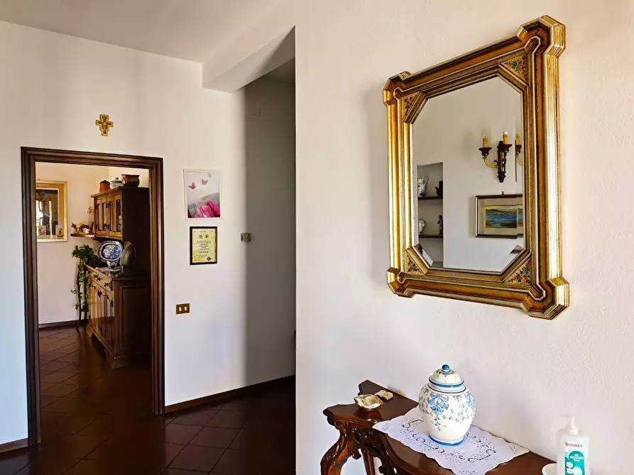 Immagine 32 di Villa in vendita  a Casciana Terme Lari