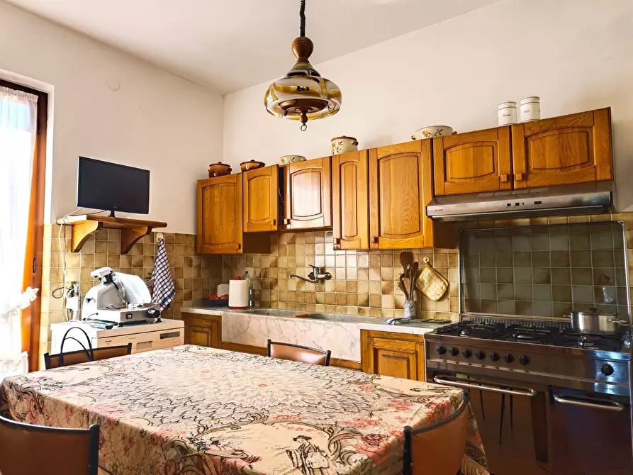 Immagine 24 di Villa in vendita  a Casciana Terme Lari