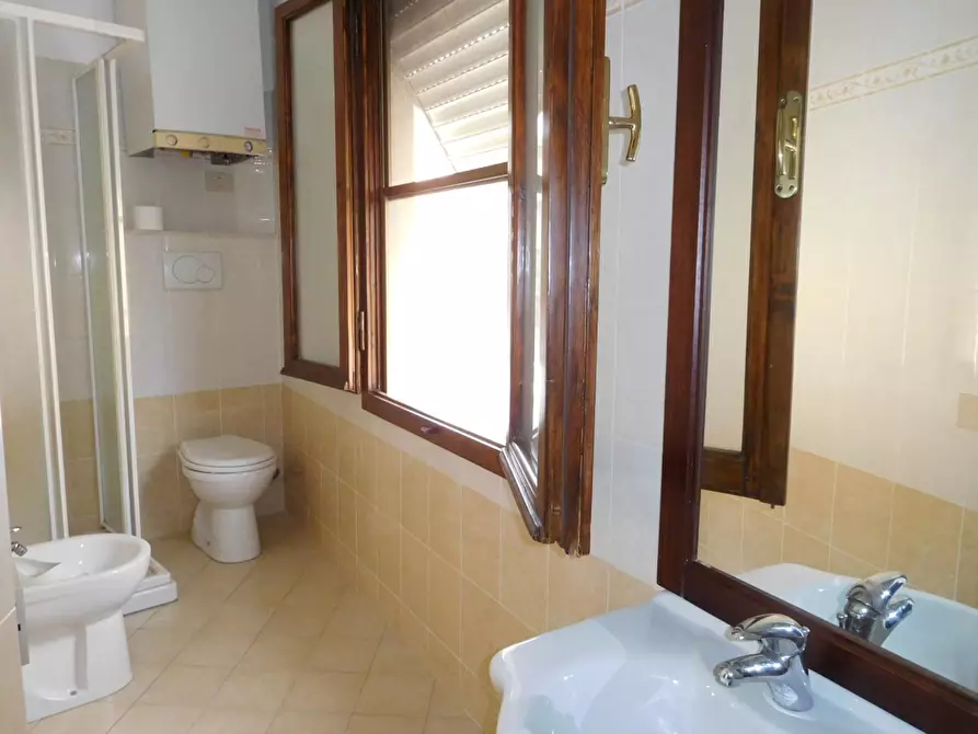 Immagine 12 di Terratetto in vendita  a Pisa