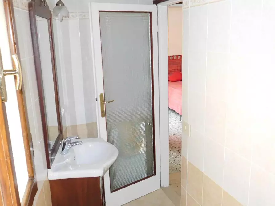 Immagine 11 di Terratetto in vendita  a Pisa