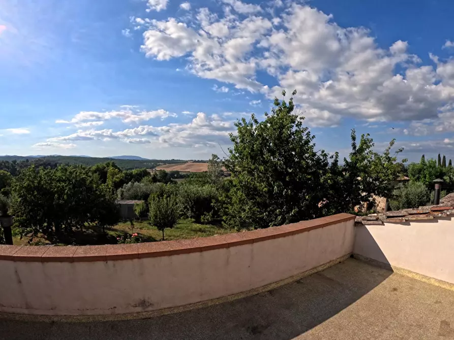 Immagine 17 di Rustico / casale in vendita  a Colle Di Val D'elsa