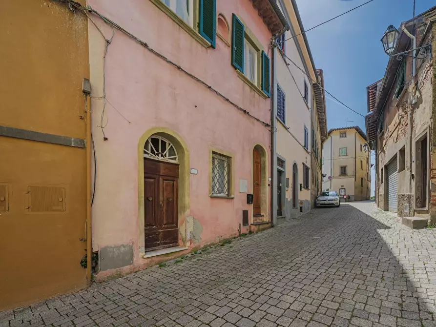 Immagine 37 di Terratetto in vendita  a Palaia