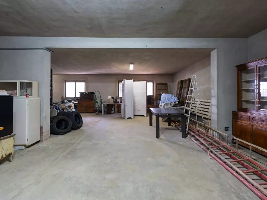 Immagine 24 di Casa trifamiliare in vendita  a Casciana Terme Lari