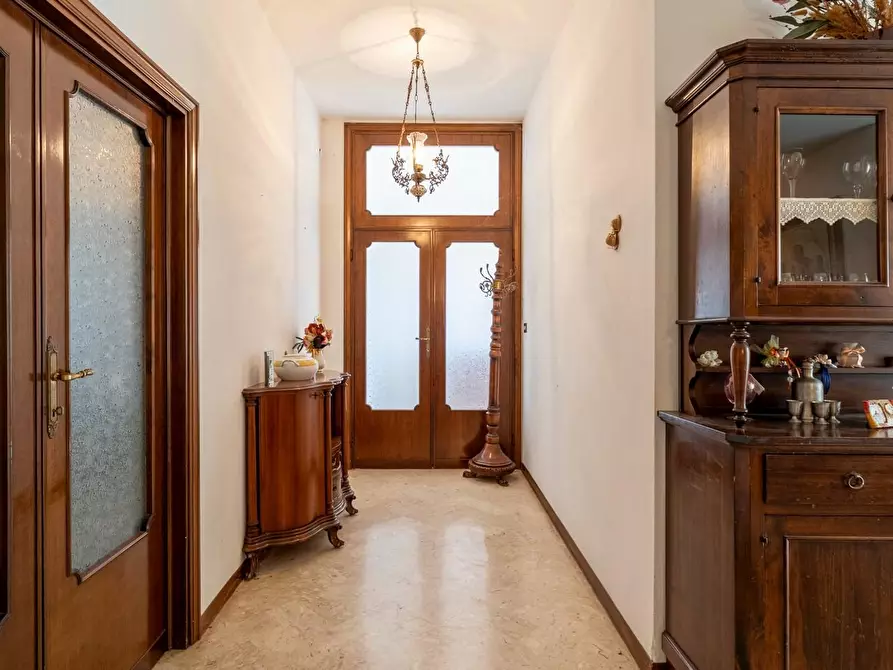 Immagine 31 di Casa trifamiliare in vendita  a Casciana Terme Lari