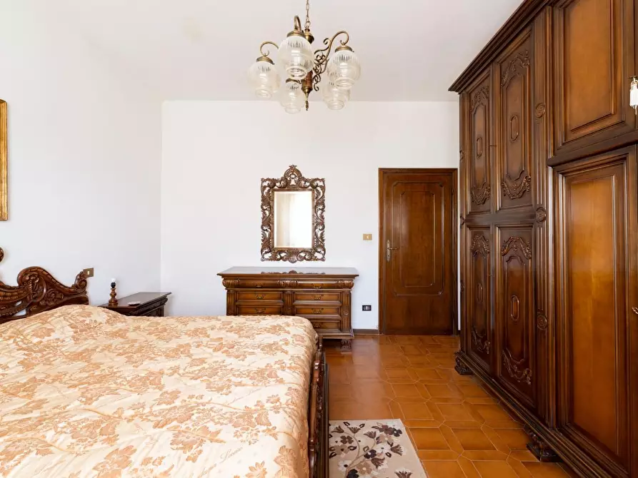 Immagine 32 di Casa trifamiliare in vendita  a Casciana Terme Lari