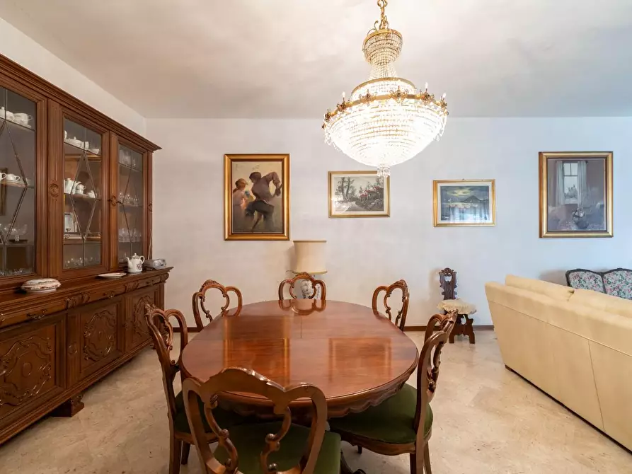 Immagine 9 di Casa trifamiliare in vendita  a Casciana Terme Lari