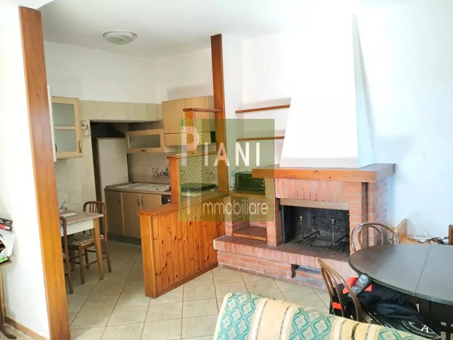 Immagine 5 di Casa semindipendente in vendita  a Rosignano Marittimo