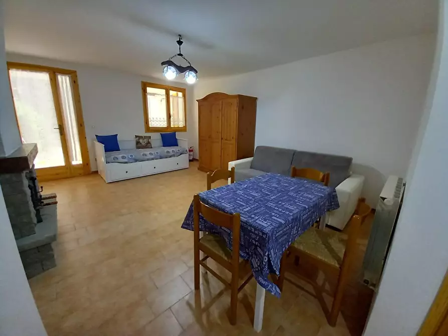 Immagine 60 di Appartamento in vendita  a Pievepelago