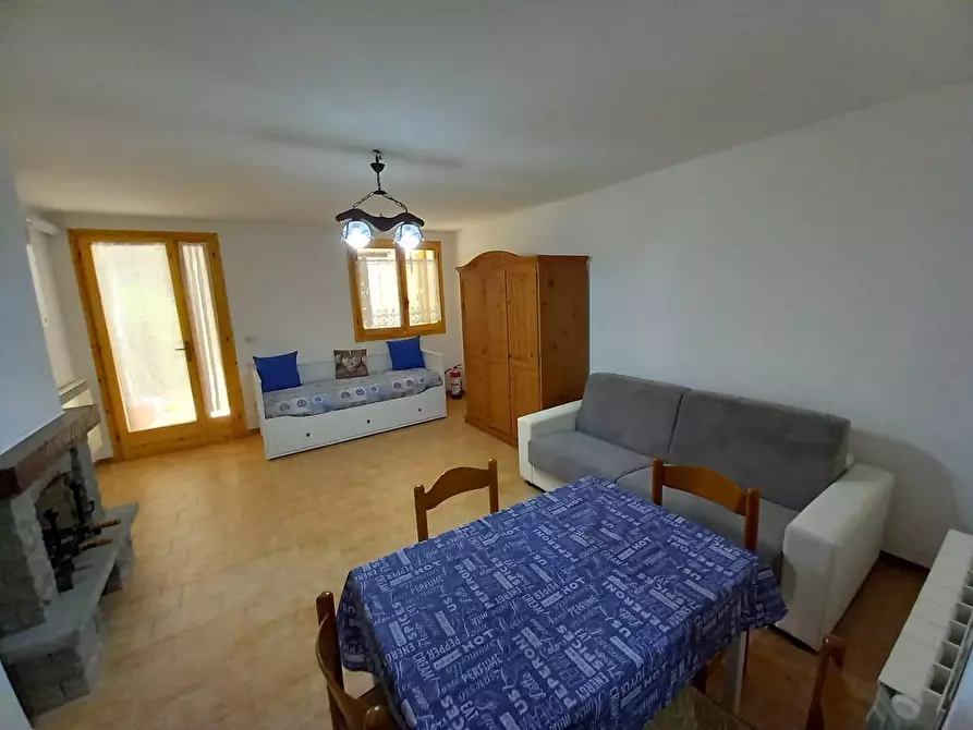 Immagine 56 di Appartamento in vendita  a Pievepelago