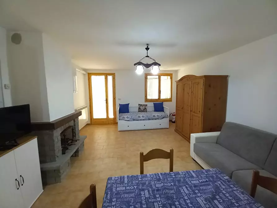 Immagine 54 di Appartamento in vendita  a Pievepelago