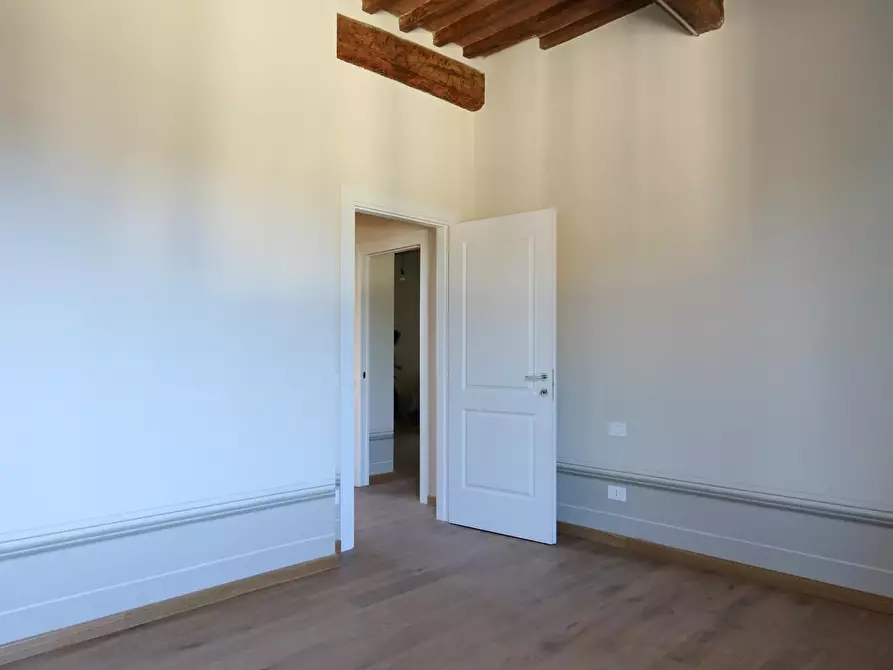 Immagine 7 di Appartamento in vendita  a Cascina