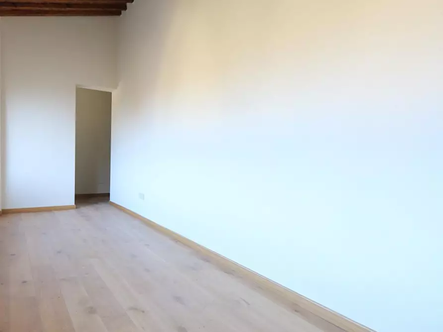 Immagine 16 di Appartamento in vendita  a Cascina