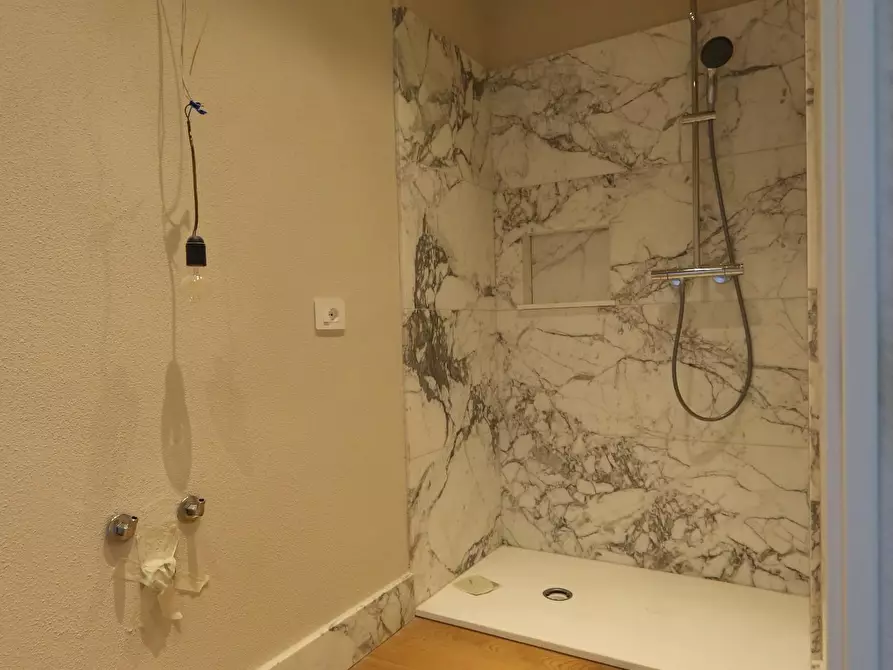 Immagine 12 di Appartamento in vendita  a Cascina