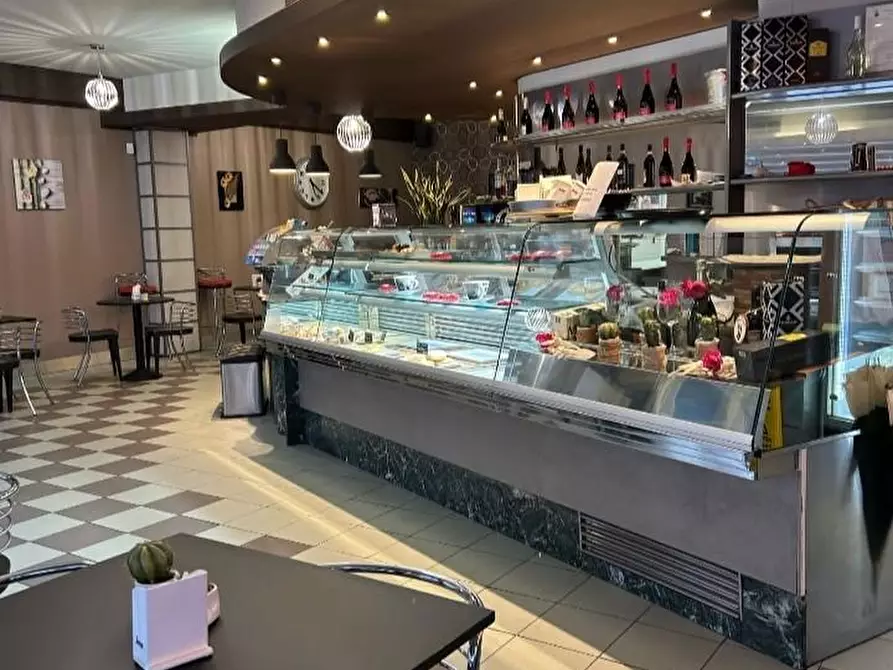 Immagine 1 di Bar / Ristorante in vendita  a Fucecchio