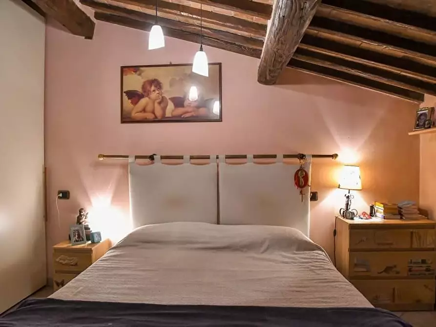 Immagine 1 di Mansarda in vendita  a Monteriggioni