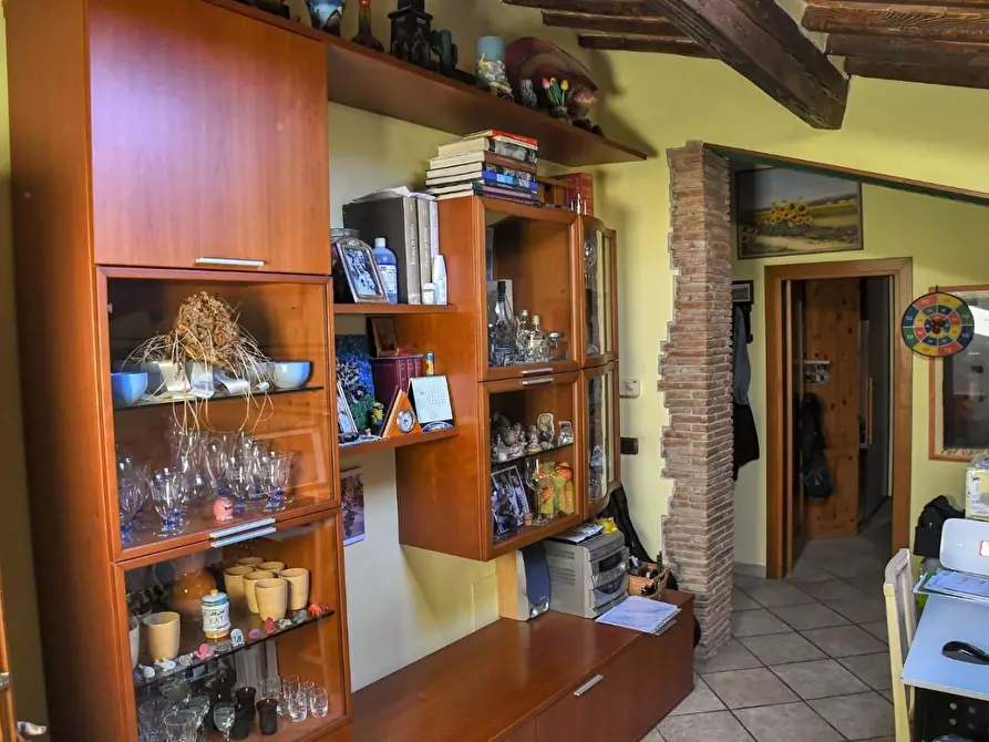 Immagine 15 di Mansarda in vendita  a Monteriggioni