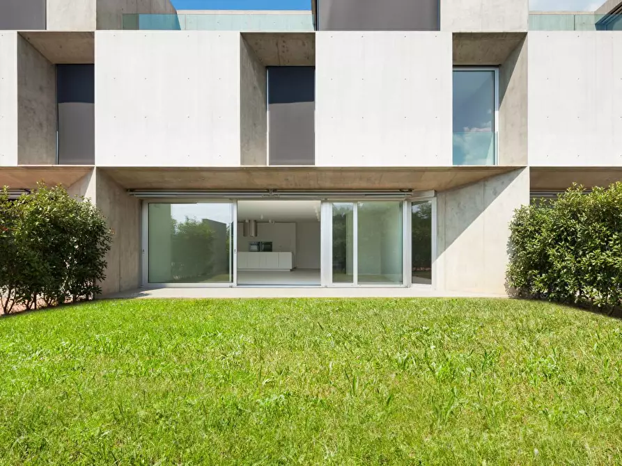 Immagine 8 di Villetta a schiera in vendita  a Empoli