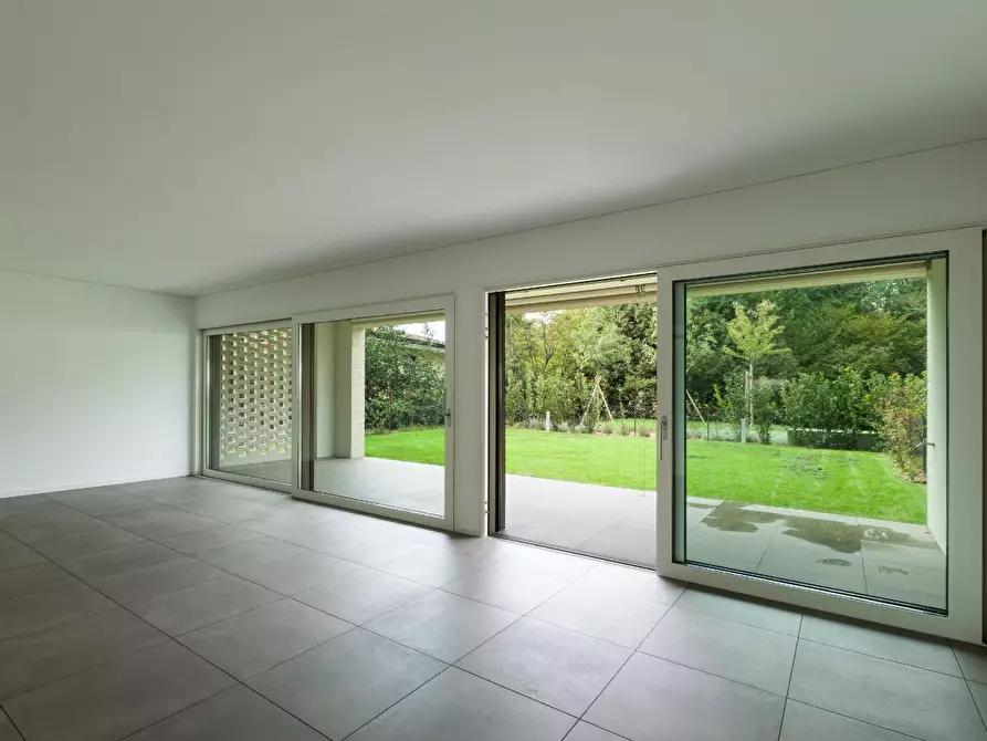 Immagine 9 di Villetta a schiera in vendita  a Empoli