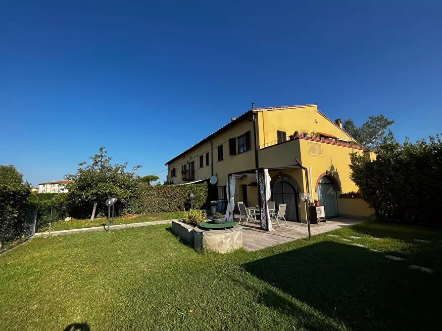 Immagine 2 di Rustico / casale in vendita  a San Giuliano Terme