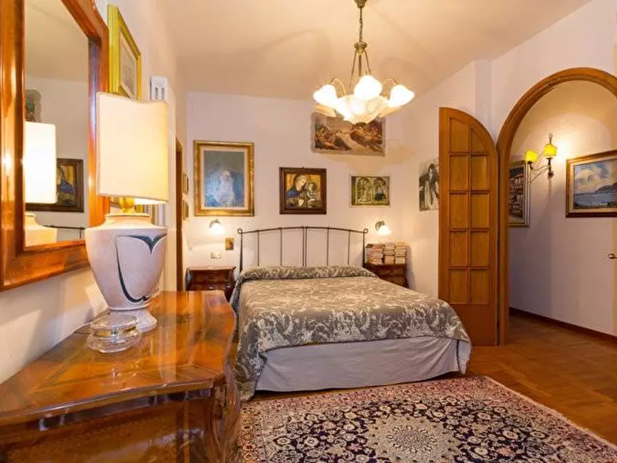 Immagine 14 di Villa in vendita  a Montescudaio