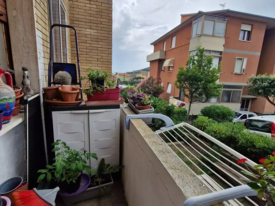 Immagine 5 di Appartamento in vendita  a Piombino