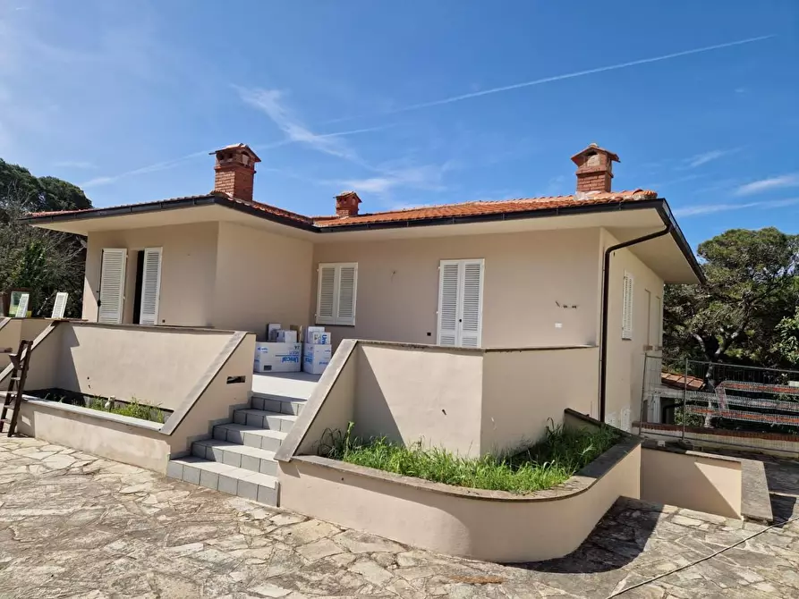 Immagine 1 di Appartamento in vendita  a Rosignano Marittimo