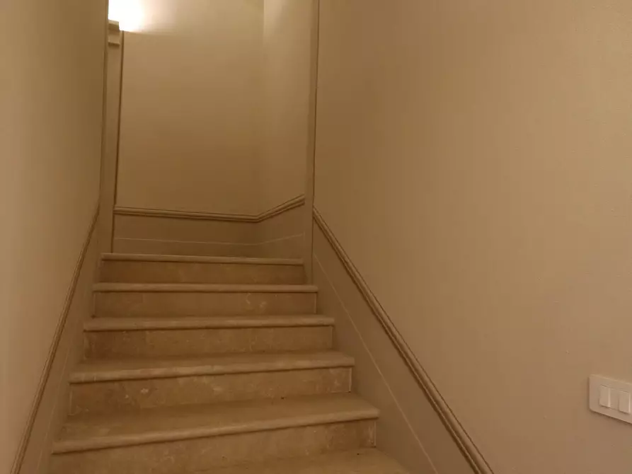 Immagine 5 di Appartamento in vendita  a Cascina