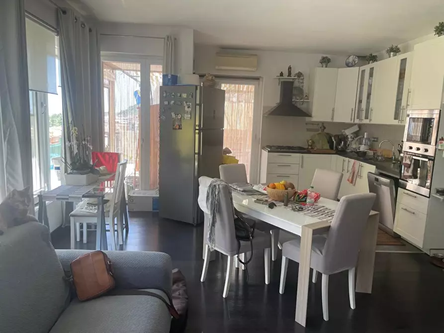 Immagine 27 di Mansarda in vendita  a Carrara