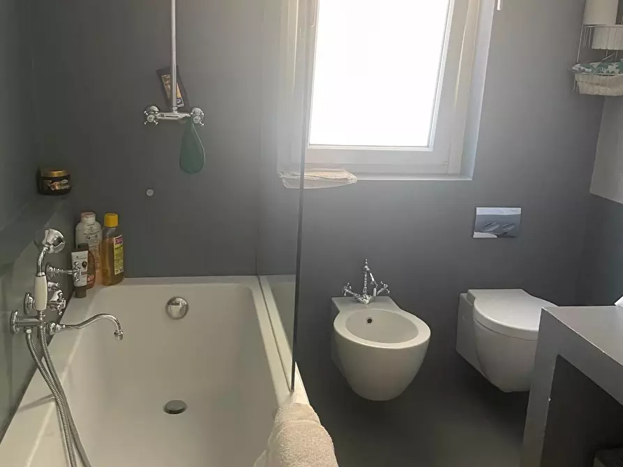 Immagine 19 di Mansarda in vendita  a Carrara