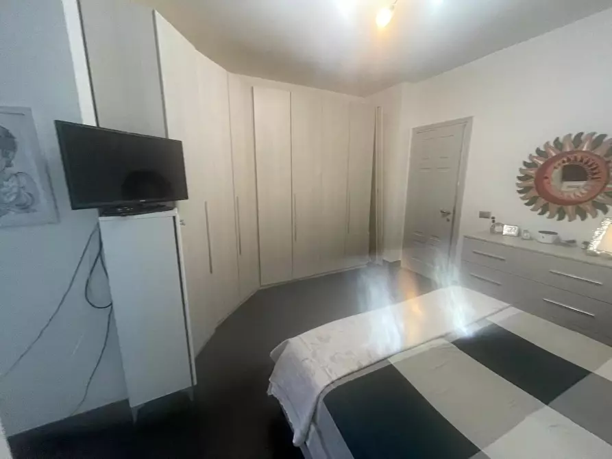 Immagine 2 di Mansarda in vendita  a Carrara