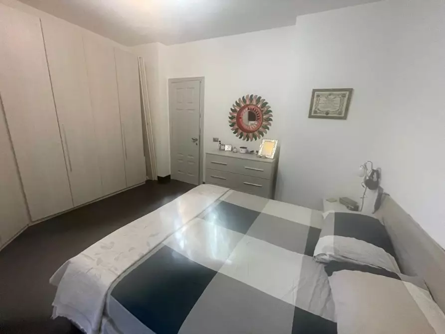 Immagine 14 di Mansarda in vendita  a Carrara