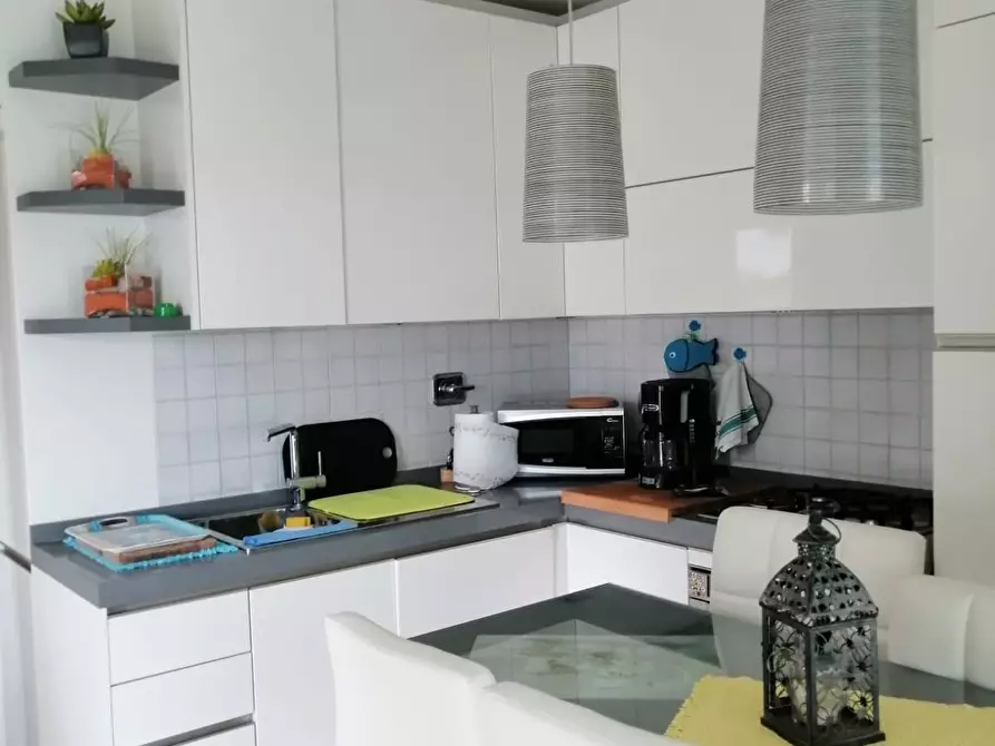 Immagine 8 di Appartamento in vendita  a Rosignano Marittimo