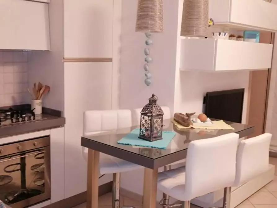 Immagine 7 di Appartamento in vendita  a Rosignano Marittimo