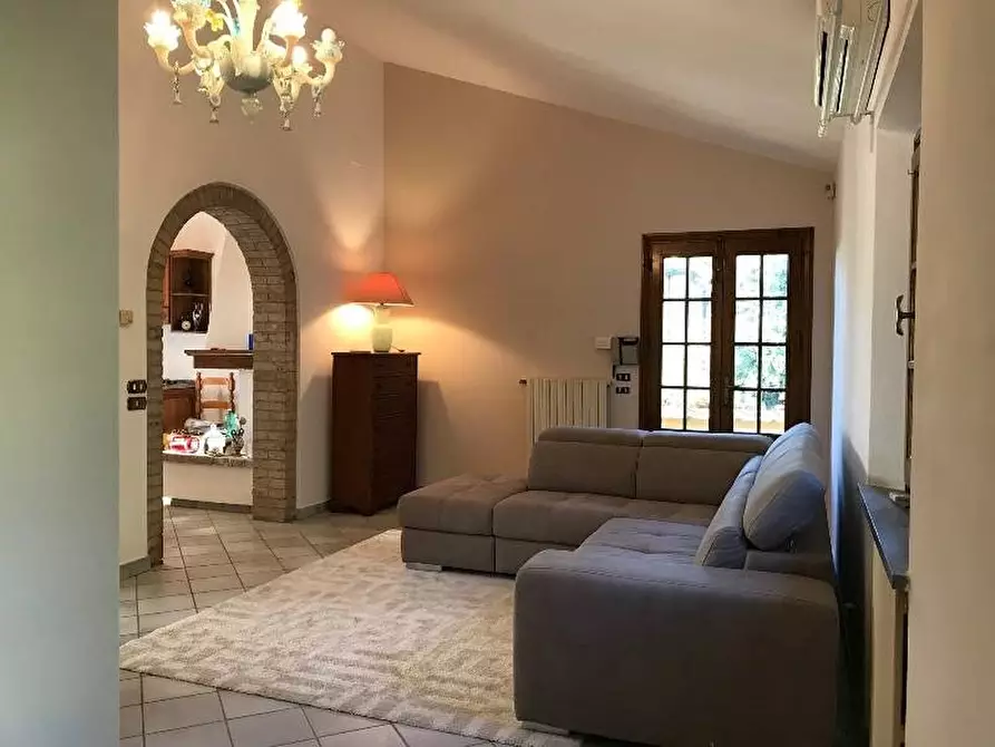 Immagine 19 di Casa colonica in vendita  a Castelfiorentino