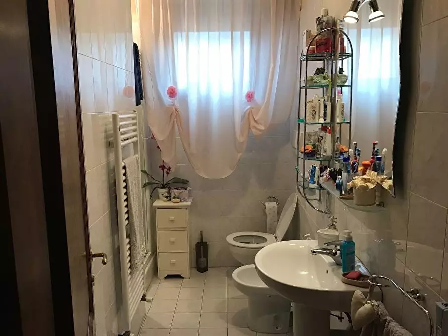 Immagine 6 di Appartamento in vendita  a Gambassi Terme