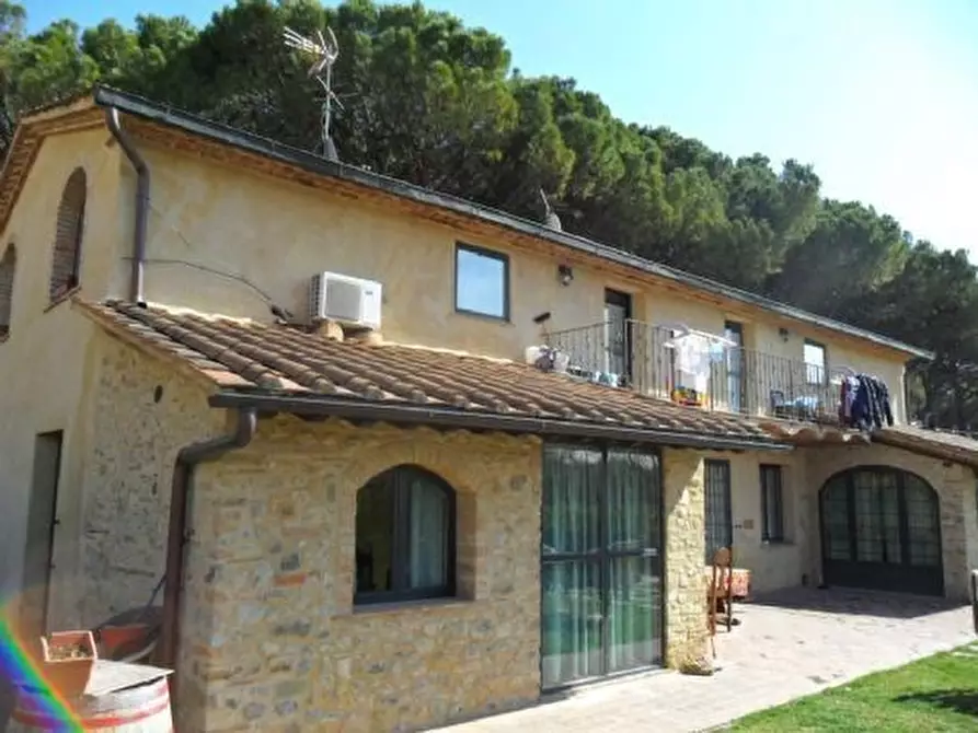 Immagine 3 di Porzione di casa in vendita  a Certaldo