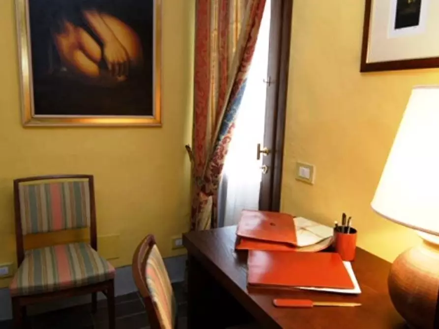 Immagine 4 di Casa colonica in vendita  a San Gimignano