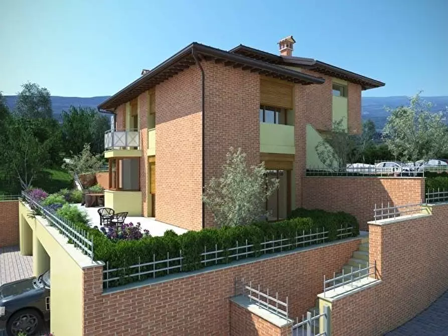 Immagine 2 di Appartamento in vendita  a Castelfiorentino