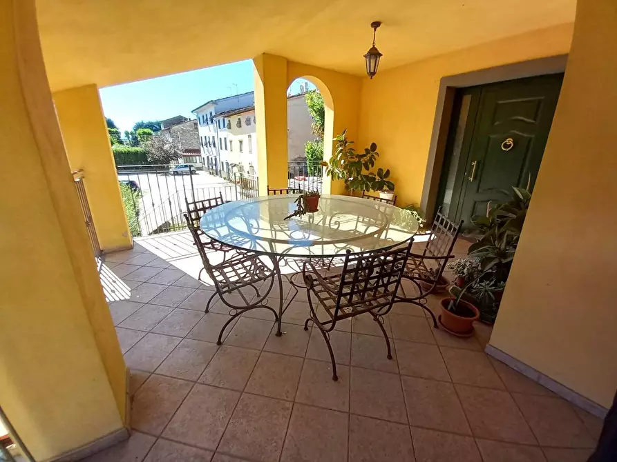 Immagine 35 di Villa in vendita  a Lucca
