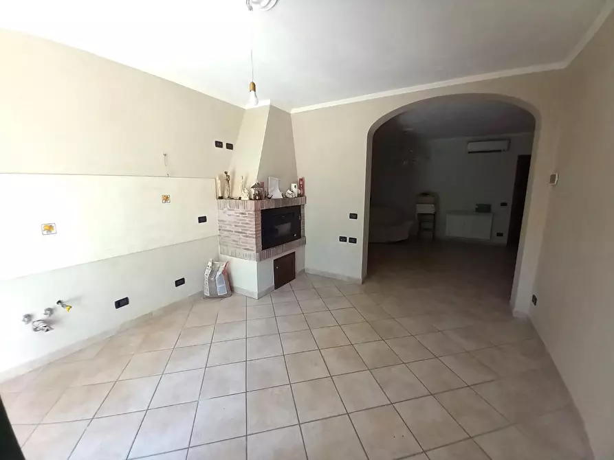 Immagine 47 di Villa in vendita  a Lucca