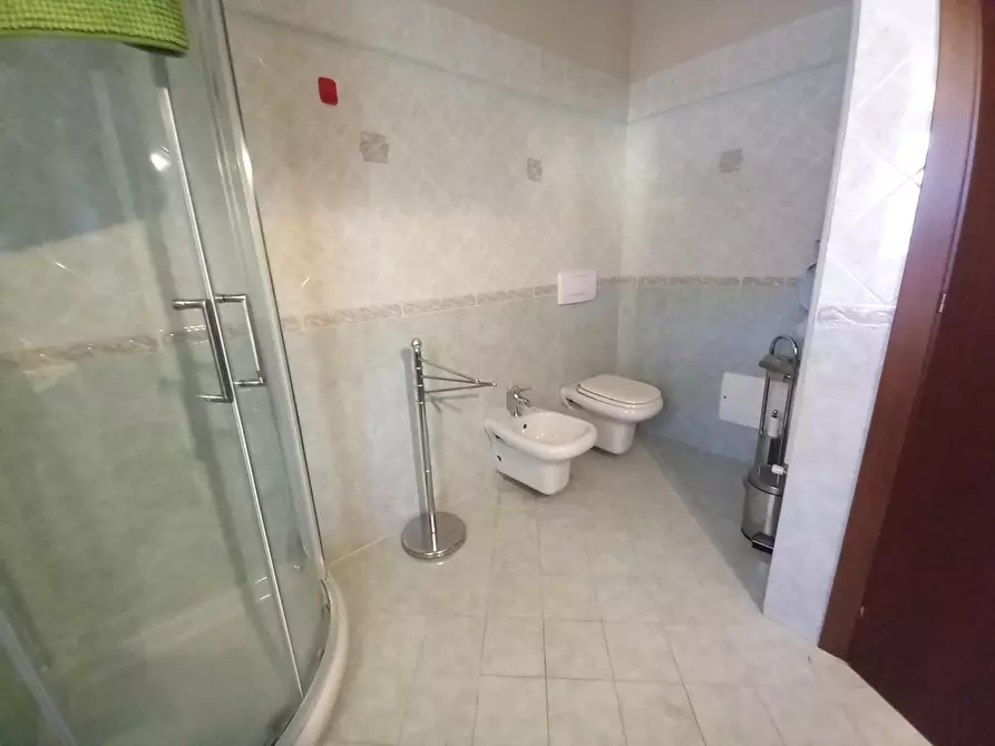 Immagine 31 di Villa in vendita  a Lucca