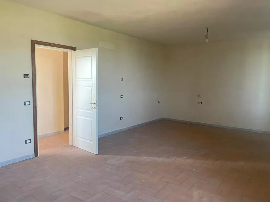 Immagine 45 di Villa in vendita  a Pietrasanta