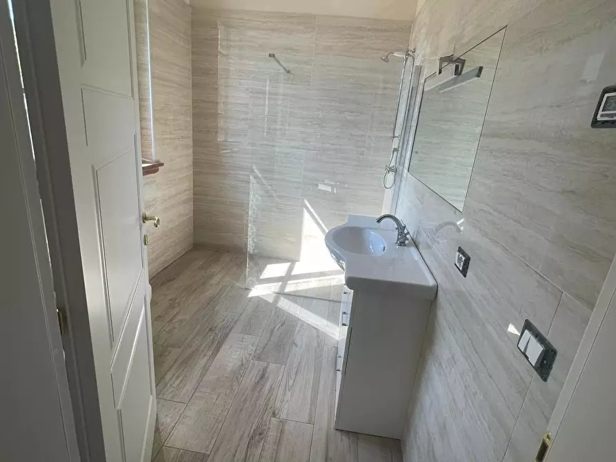 Immagine 35 di Villa in vendita  a Pietrasanta