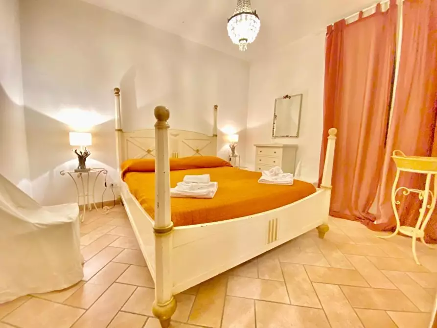 Immagine 4 di Appartamento in affitto  a Livorno