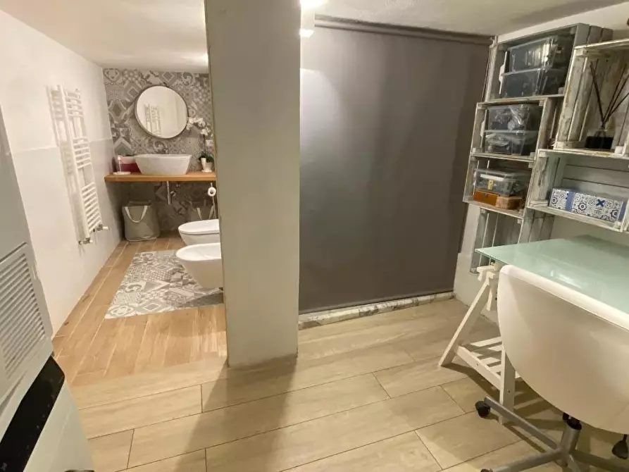 Immagine 28 di Porzione di casa in vendita  a Carrara