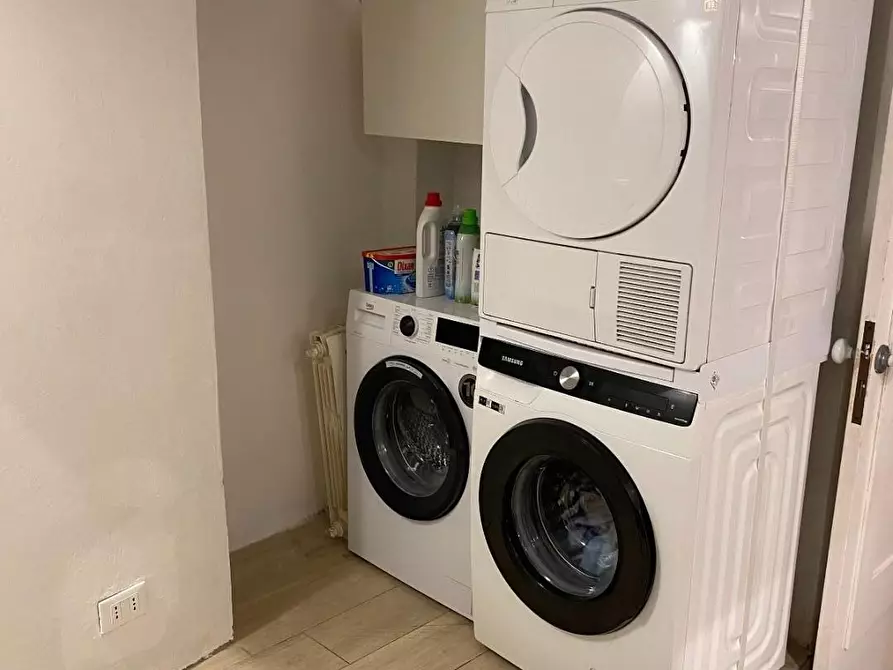 Immagine 26 di Porzione di casa in vendita  a Carrara