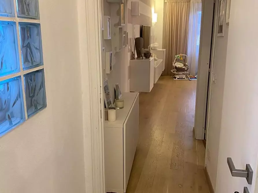 Immagine 39 di Porzione di casa in vendita  a Carrara