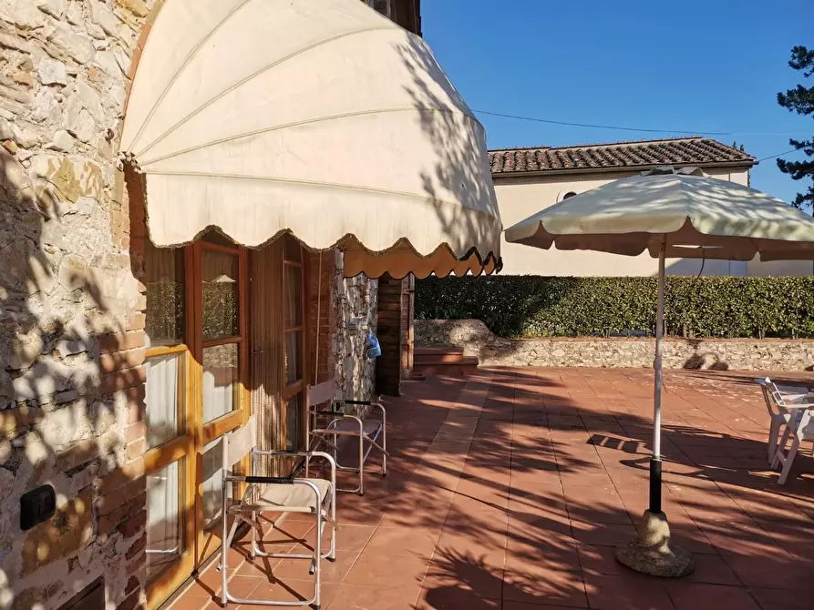 Immagine 32 di Casa colonica in vendita  a Colle Di Val D'elsa