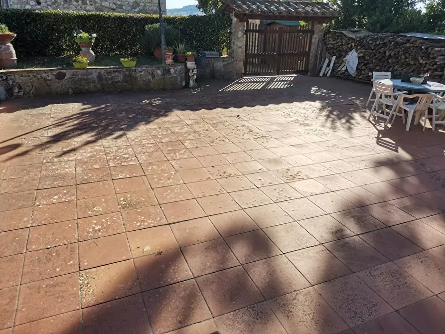 Immagine 34 di Casa colonica in vendita  a Colle Di Val D'elsa