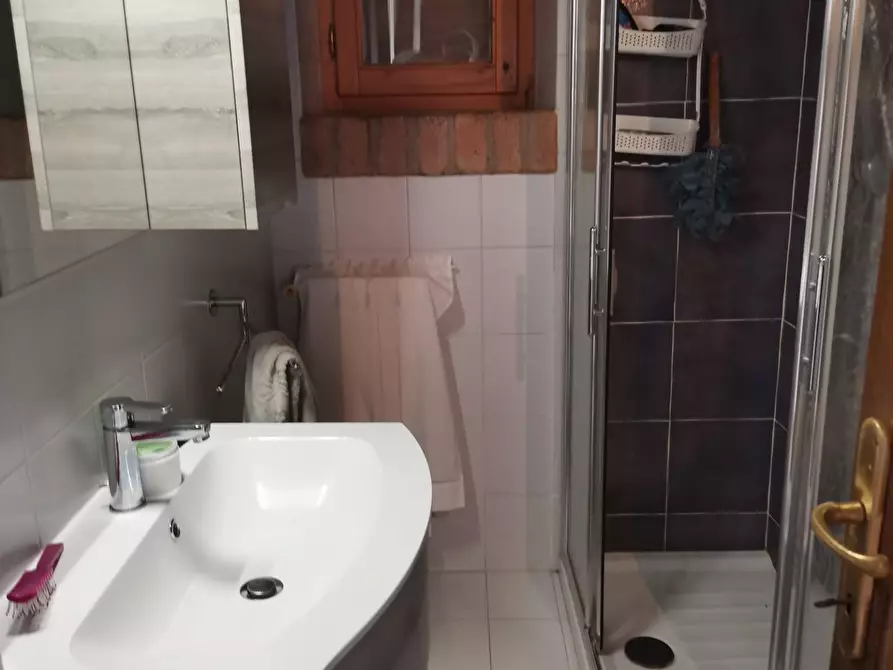 Immagine 15 di Casa colonica in vendita  a Colle Di Val D'elsa